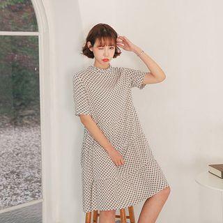 Short-sleeve Frill-neck Pattern Tiered Dress