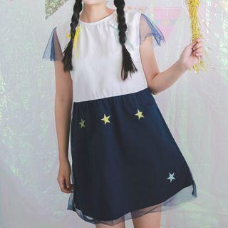 Star Embroidered Shot-sleeve A-line Dress