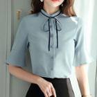 Short-sleeve Tie-neck Blouse / Mini Mermaid Skirt / Set