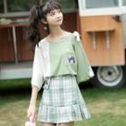 Elbow-sleeve Two-tone T-shirt / Plaid Mini A-line Skirt / Set