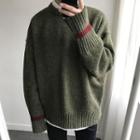 Contrast-color Slit-hem Sweater