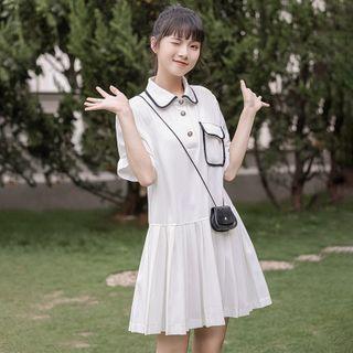 Short-sleeve Two-tone Mini Pleated Dress