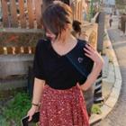 Set: Short-sleeve Heart T-shirt + Floral Midi A-line Skirt