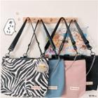 Chain Detail Tote Bag / Bag Charm / Set