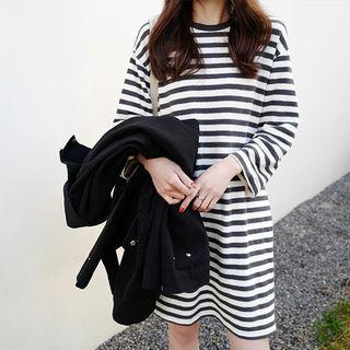 Long-sleeve Striped Long T-shirt Stripes - Black & White - One Size