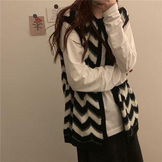 Striped Knit Vest Wavy Stripes - Black & White - One Size