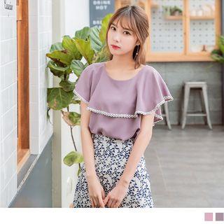 Lace Trim Tie-back Ruffled Top