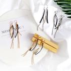 Curved Bar Fringed Earring