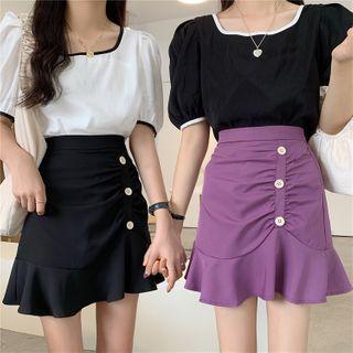 Buttoned Mini Mermaid Skirt