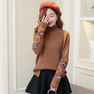 Mock-neck Applique Slit-side Sweater Dress