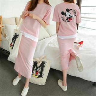 Set: Mickey Mouse Print T-shirt + Slit-hem Skirt