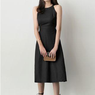 Cut Out Halter A-line Midi Dress