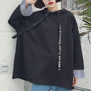 Ring Detail Lettering Hoodie