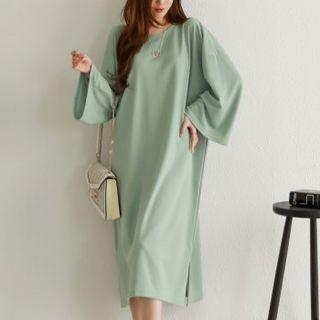 Wide-sleeve Oversized Midi Dress