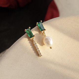 Non-matching Earring 1 Pair - Gold + Green - One Size