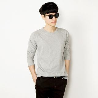 Round-neck Raglan-sleeve T-shirt