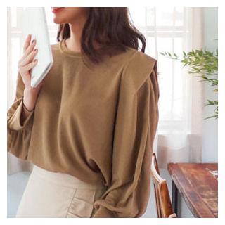 Sharp-shoulder Top
