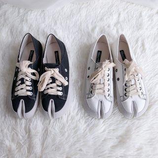 Paneled Canvas Split-toe Sneakers