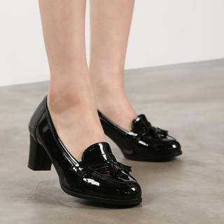 Tassel-detail Patent Loafers