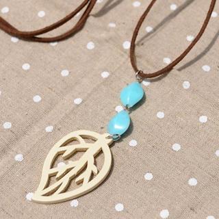 Natural Love Leave Leather Necklace(white)