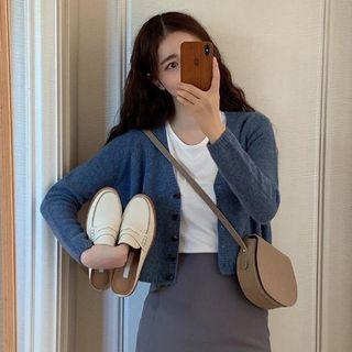 Cropped Cardigan / Midi Pencil Skirt