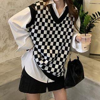 Plain Shirt / Checker Print Sweater Vest