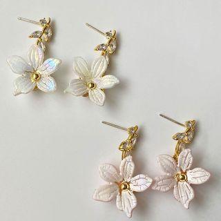 Flower Alloy Dangle Earring 1 Pair - Earring - White & Gold - One Size