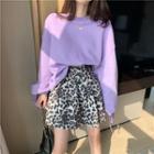Plain Pullover / Leopard A-line Skirt