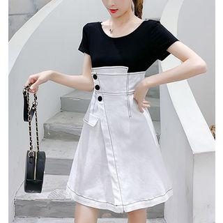 Short-sleeve Panel Denim A-line Dress