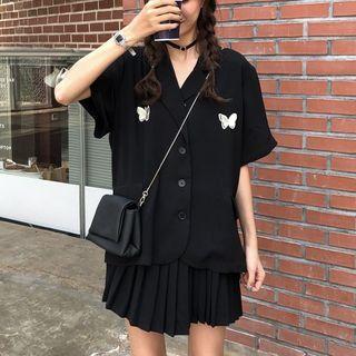 Short-sleeve Butterfly Embroidered Shirt / Pleated A-line Skirt