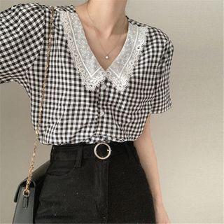 Peter Pan-collar Lace-trim Short-sleeve Plaid Blouse