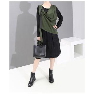 Set: Long-sleeve Midi T-shirt Dress + Zip Detail Vest
