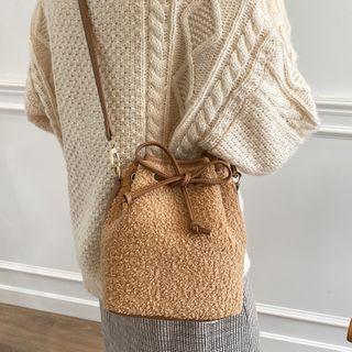 Plain Fleece Bucket Bag