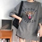 Short-sleeve Cheetah Print Round Neck T-shirt