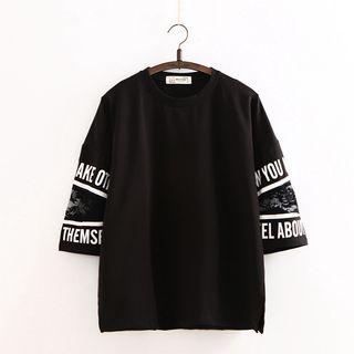 Lettering 3/4-sleeve Lace Panel T-shirt