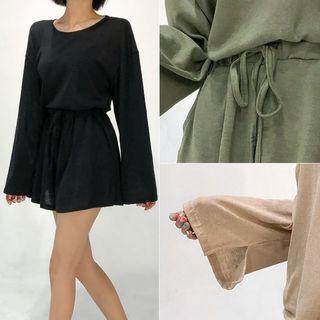 Set: Drop-shoulder Slit-cuff T-shirt + Flared Shorts