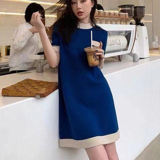 Short-sleeve Two-tone Knit Mini A-line Dress
