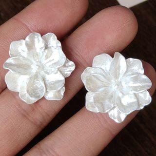 Flower Resin Earring 1 Pair - 470 - White - One Size