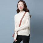 Long-sleeve Cable-knit Slit-side Sweater