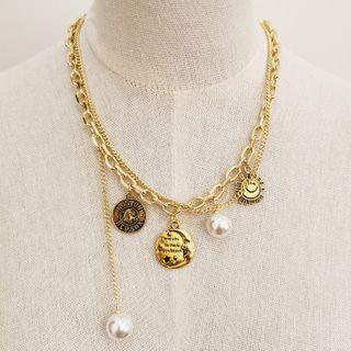 Faux Pearl Alloy Disc Pendant Necklace