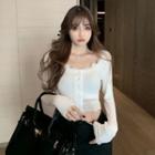 Long-sleeve Lace Trim Cropped T-shirt
