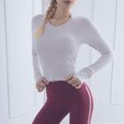 Padded Long-sleeve Cropped Sports T-shirt