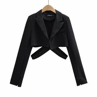 Crisscross Cropped Blazer