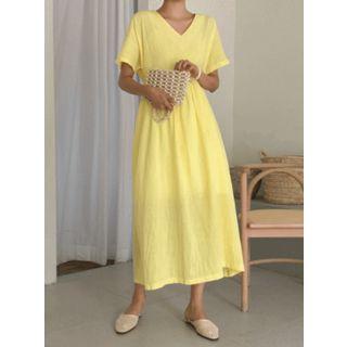 V-neck Tie-waist Maxi Flare Dress