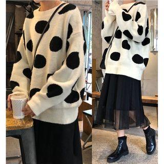 Dotted Boxy Sweater / A-line Midi Mesh Skirt
