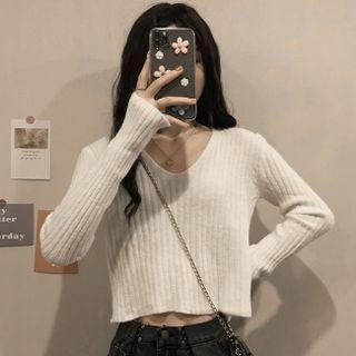Long-sleeve V-neck Plain Knit Crop Top