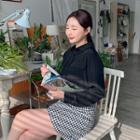 Flap-pocket Monotone Shirt