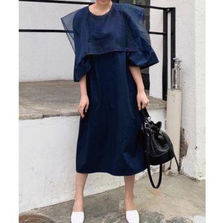 Mesh Panel 3/4-sleeve Midi Shift Dress