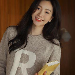 R Slit-side Loose-fit Sweater