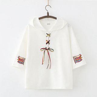 Embroidered Lace-up Hooded T-shirt